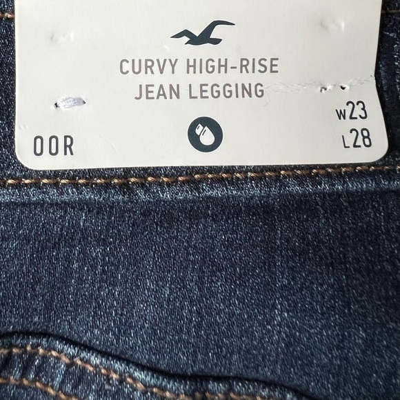 NWT Hollister Curvy High Rise Distressed Jean Leggings, Size 00R 23x28 - Picture 6 of 10